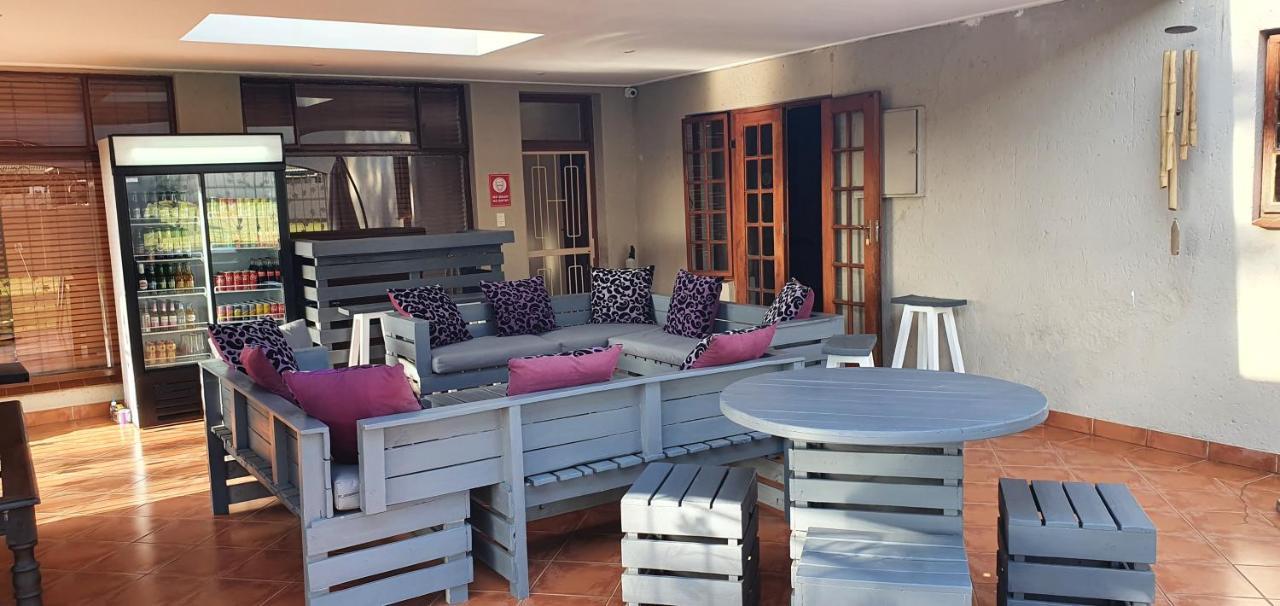 Life Tours & Accommodation Boksburg Exterior foto